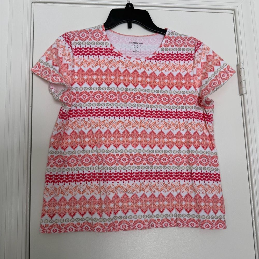 Croft & Barrow Coral Pattern Short Sleeve Tee
